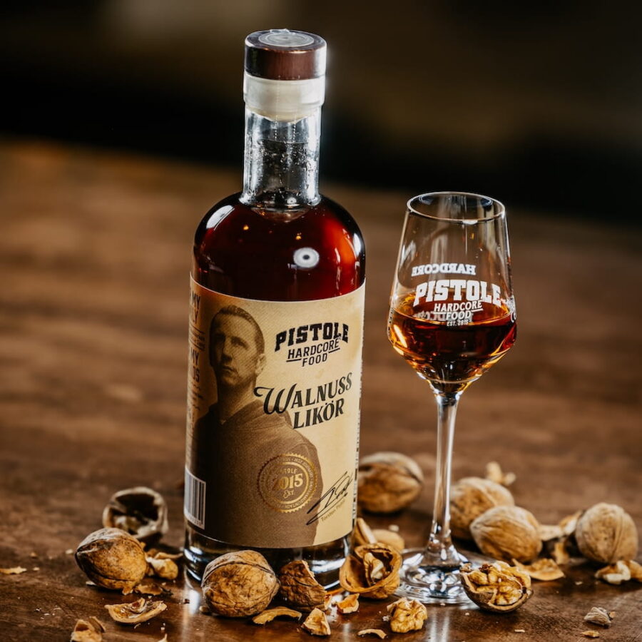 Pistole Hardcore-Food Walnuss Likör