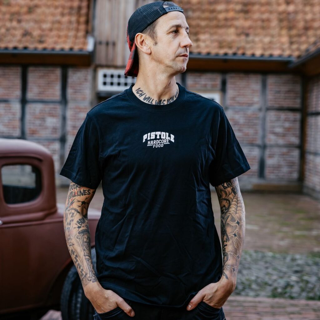 Vorderseite des Pistole Hardcore-Food Hardcore Lives Shirt