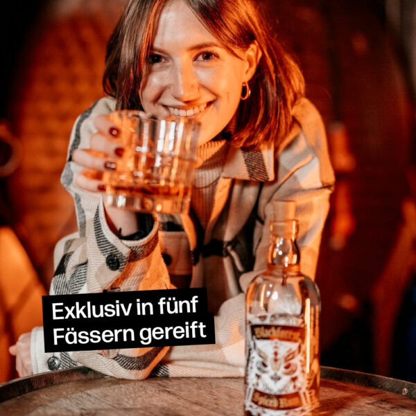 Blackforest Spiced Rum exklusiv in fünf Fässern gereift