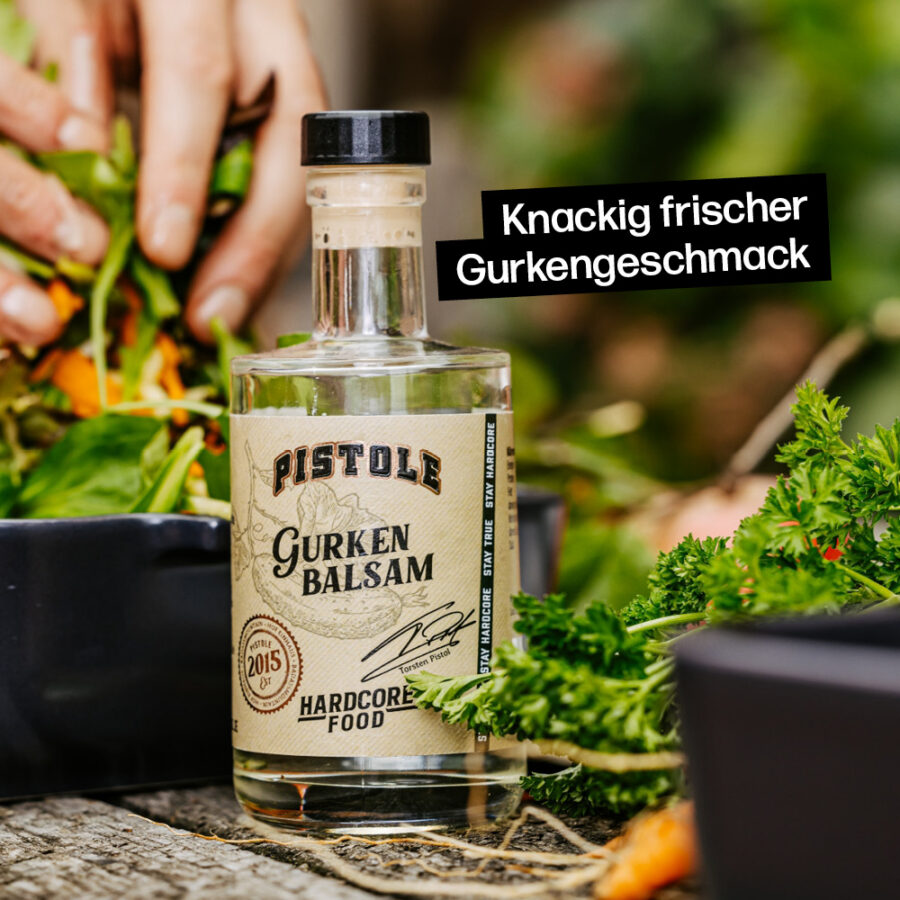 Gurken Balsamessig bringt knackig frischem Gurkengeschmack